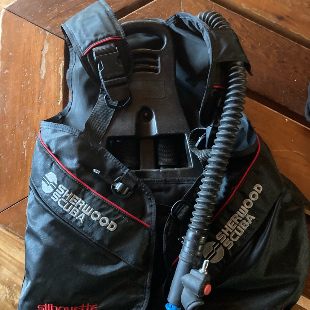 Sherwood scuba BCD